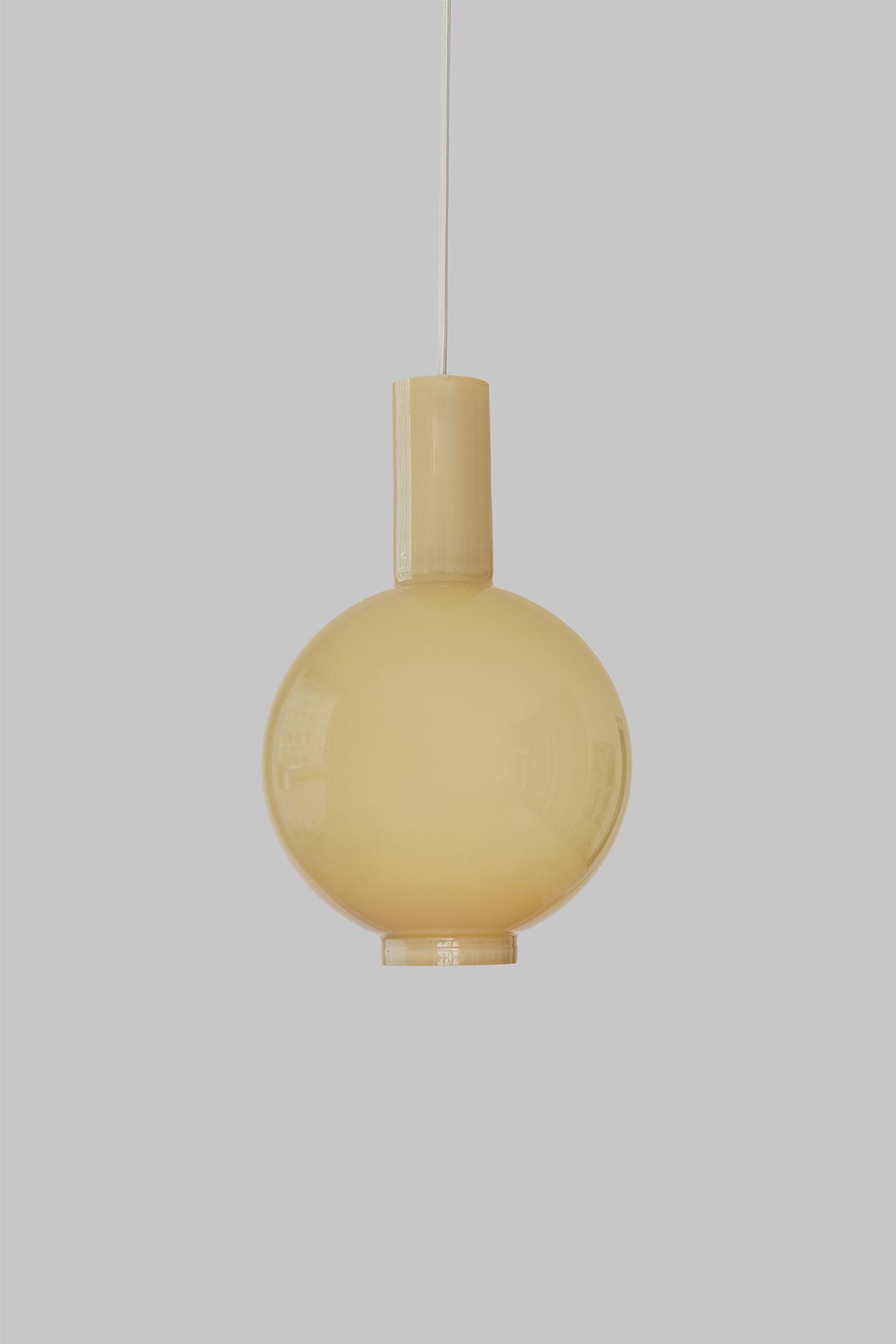 GLASS PURITAN PENDANT